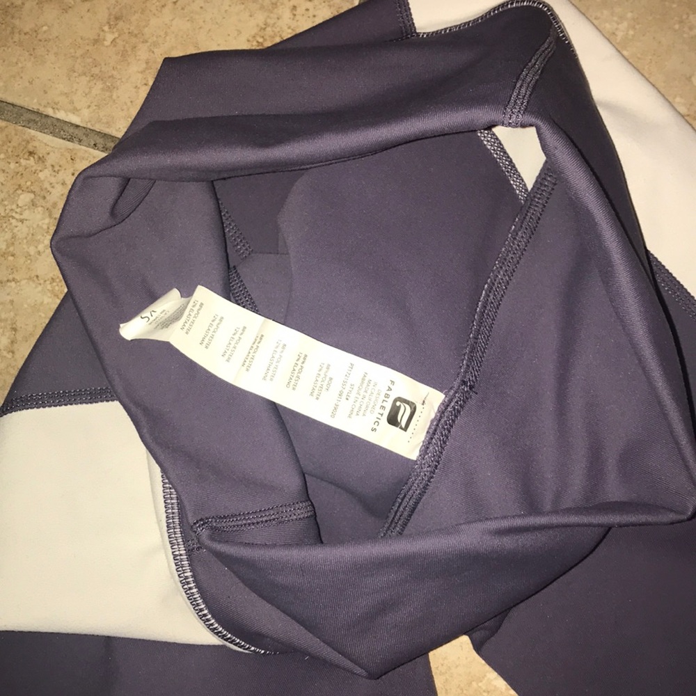 Fabletics Yoga Pants Size XS - Picture 3 of 3